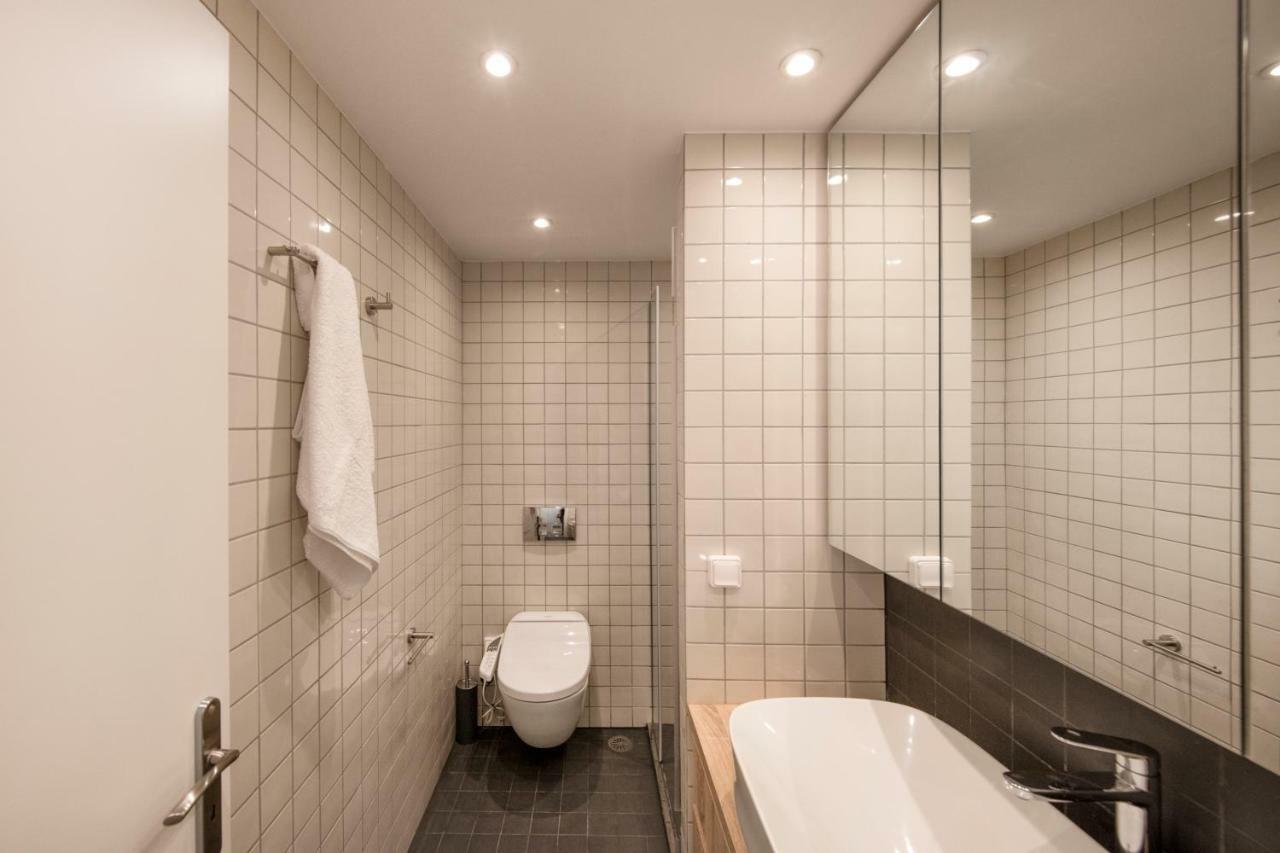 Stunning Αpartment Ιn Τhe Heart Athens. Appartamento Esterno foto