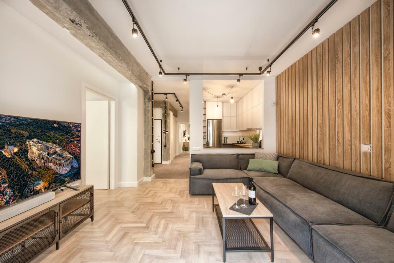 Stunning Αpartment Ιn Τhe Heart Athens. Appartamento Esterno foto