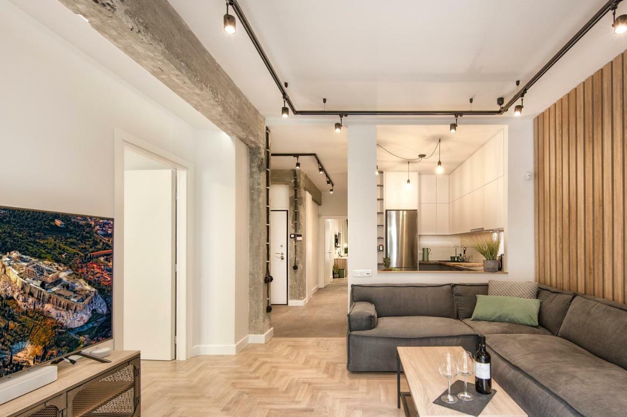 Stunning Αpartment Ιn Τhe Heart Athens. Appartamento Esterno foto